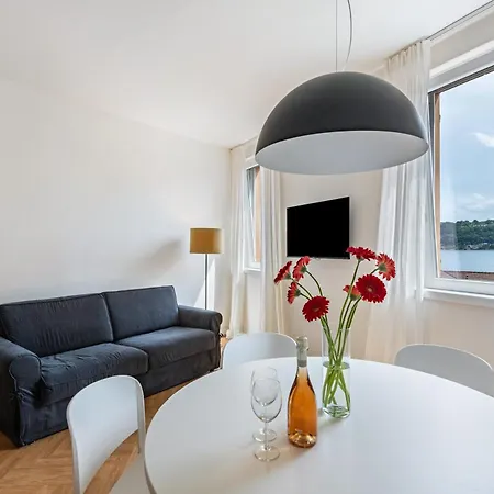 Lumia's Flat - View *